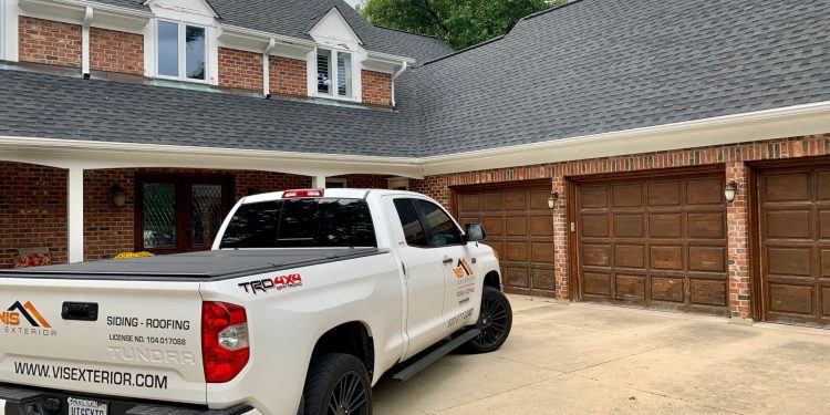 Asphalt shingle roofing and gutters replacement in Oak Brook project photo 3