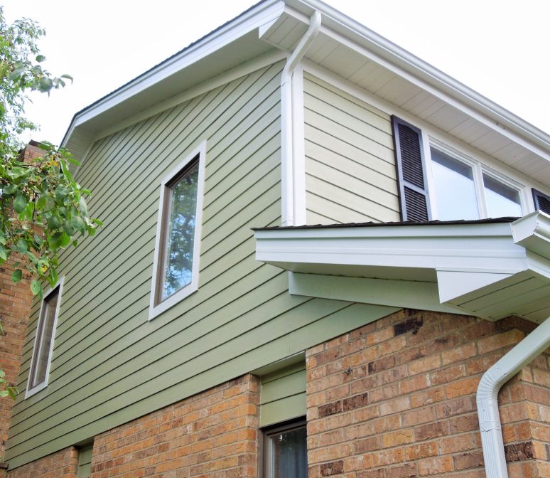 James Hardie fiber cement siding in Willowbrook project photo 3