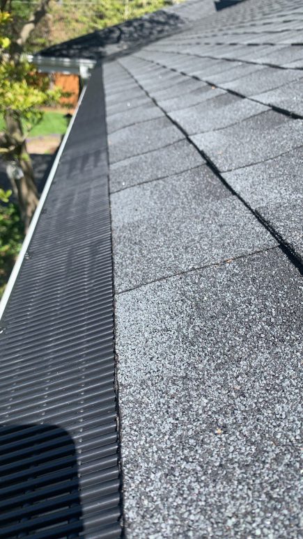 Leaking roof and gutters replacement, GAF Timberline HDZ shingle roof installation in Clarendon Hills project photo 3