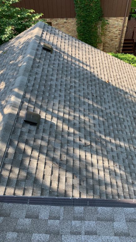 LP Diamond Kote siding installation and shingle roof replacement in Indian Head Park project photo 3