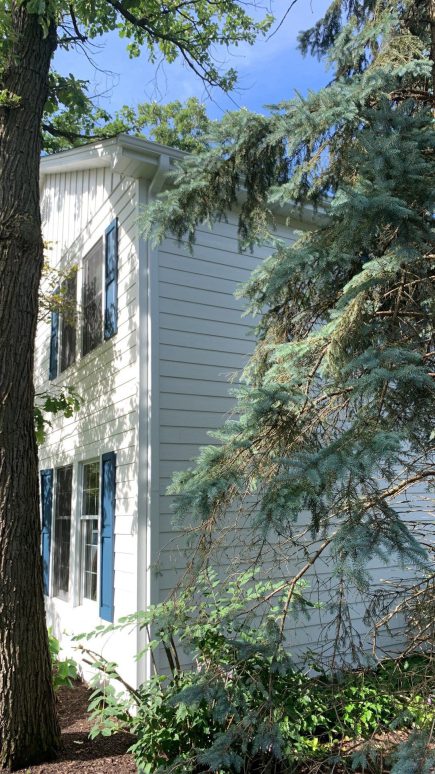 LP Diamond Kote siding installation and shingle roof replacement in Indian Head Park project photo 4