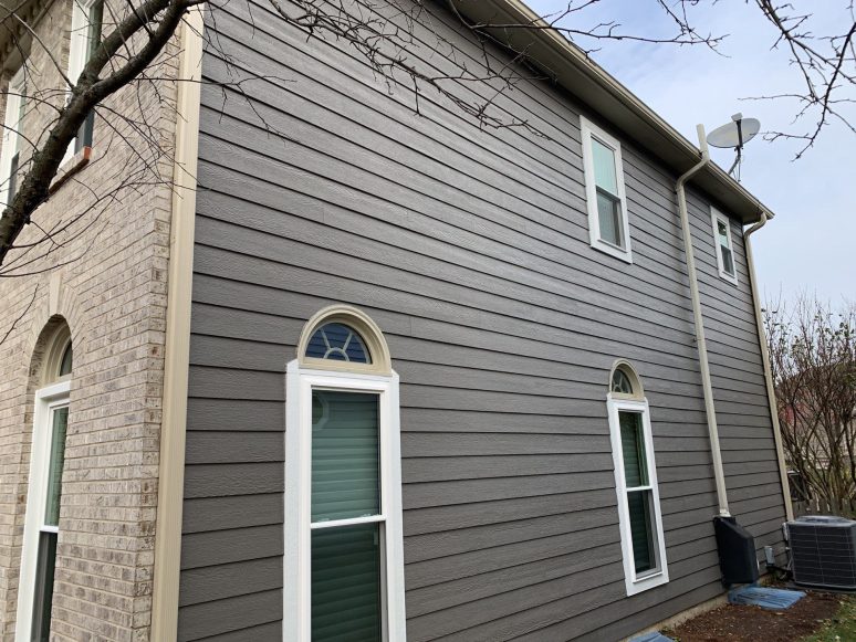 LP SmartSide siding replacement and windows replacement in Naperville project photo 3