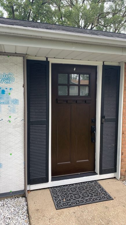 Royal Estate siding installation and shingle roof replacement in Darien project photo 3