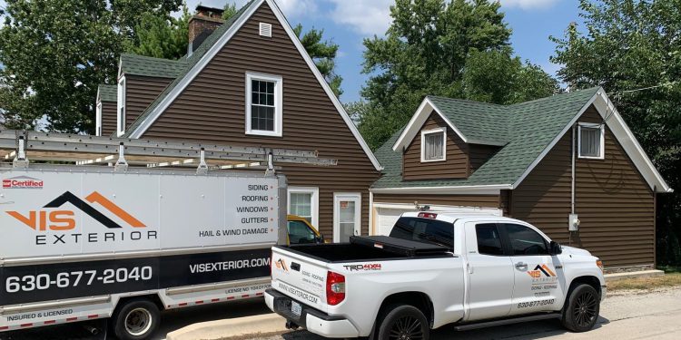 shingle roofing contractor