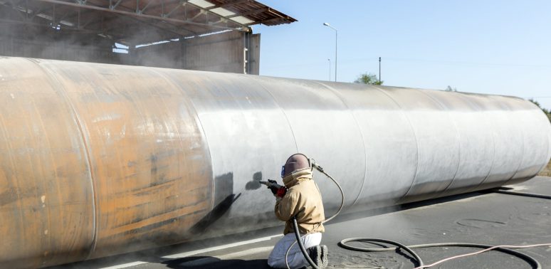 vapor abrasive blasting