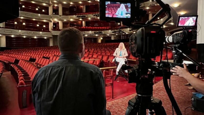 video production in a hall
